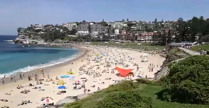 Bronte Beach